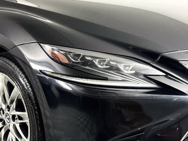 Used 2018 Lexus LS 500 AWD w/ Luxury Package image 15
