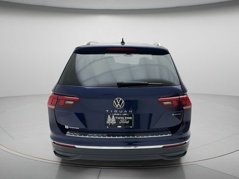 Used 2024 Volkswagen Tiguan Wolfsburg Edition AWD/4WD image 4