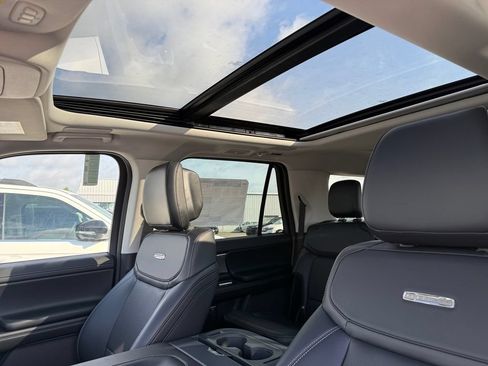 New 2026 Ford Expedition Max Platinum w/ Driver's Package AWD/4WD image 19