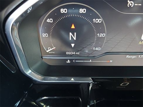 Certified 2024 GMC Sierra 1500 Elevation image 29