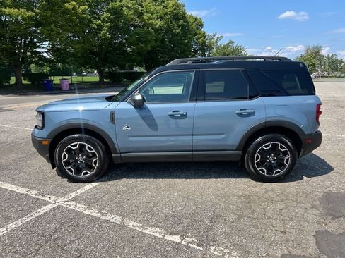 Used 2025 Ford Bronco Sport Outer Banks w/ Outer Banks Tech Package+ AWD/4WD image 6