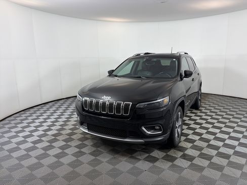 Used 2020 Jeep Cherokee Limited w/ Trailer Tow Group image 2