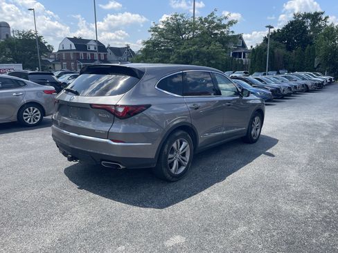 Used 2023 Acura MDX SH-AWD image 7