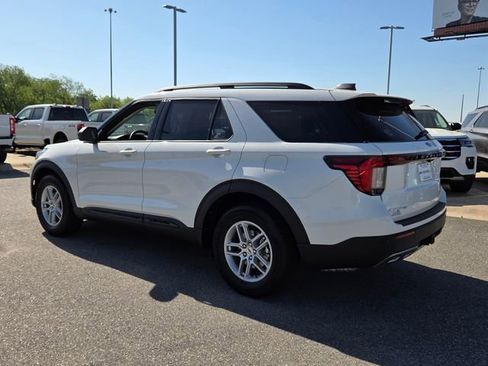 New 2026 Ford Explorer Active image 8