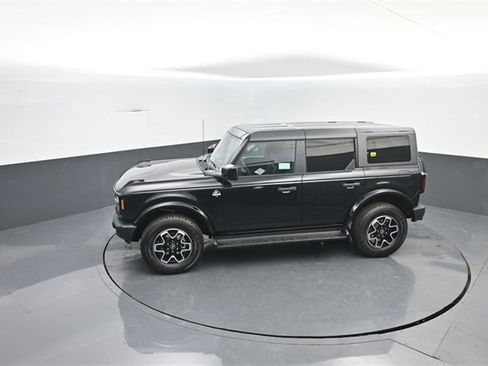 New 2026 Ford Bronco Outer Banks image 22