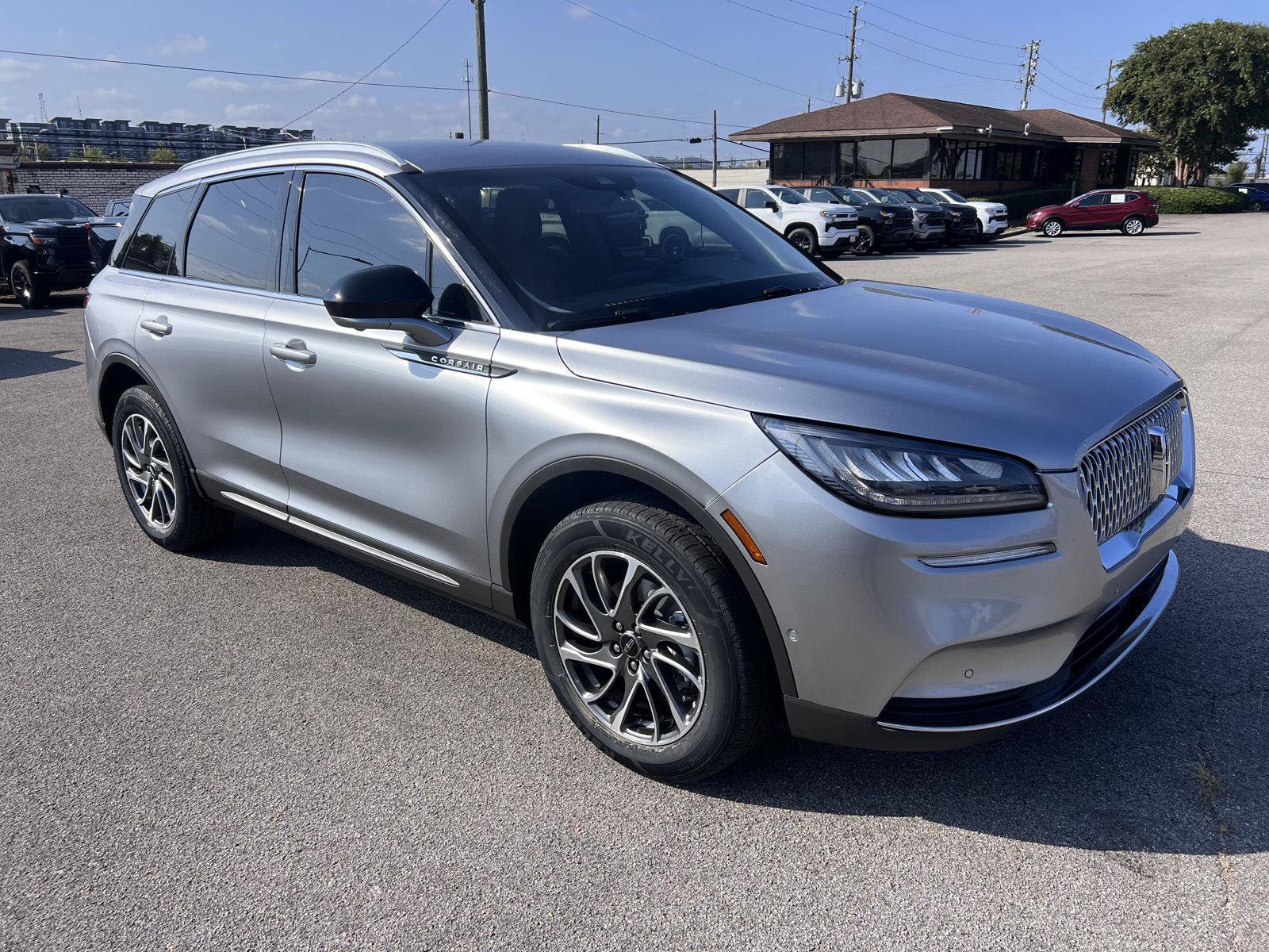 Used 2022 Lincoln Corsair FWD w/ Equipment Group 101A image 37