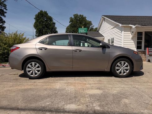 Used 2014 Toyota Corolla LE Premium FWD image 4