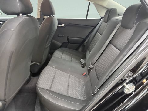 Used 2018 Kia Rio LX w/ LX Convenience Package image 12