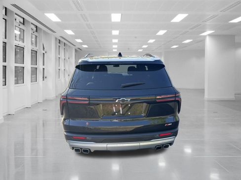 Certified 2024 Chevrolet Traverse Z71 w/ LPO, Floor Liner Package AWD/4WD image 6
