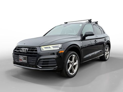 Used 2020 Audi Q5 2.0T Titanium Premium Plus w/ Premium Plus Package image 1