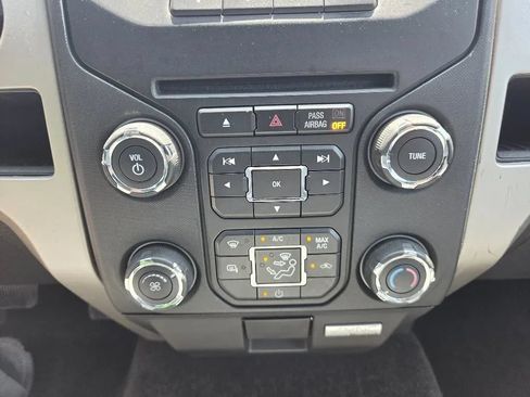 Used 2014 Ford F150 XLT w/ XLT Chrome Package RWD image 31