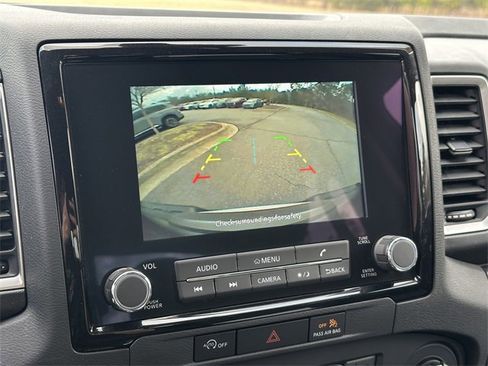 Certified 2023 Nissan Frontier SV w/ SV Convenience Package image 30