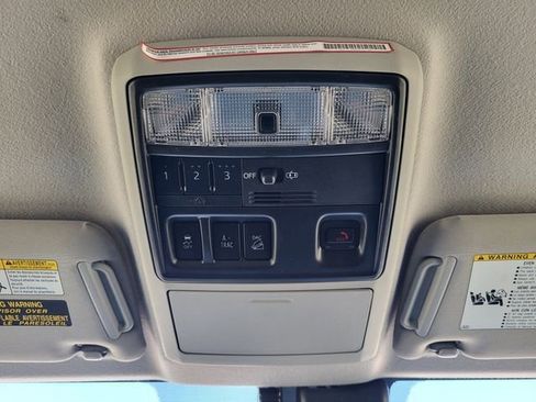 Used 2022 Toyota 4Runner TRD Sport w/ Technology Package AWD/4WD image 19