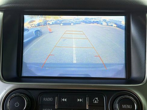 Used 2018 Chevrolet Tahoe LT image 32