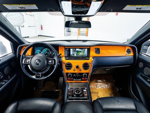 Used 2021 Rolls-Royce Cullinan image 58