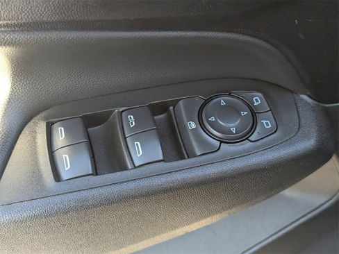 Used 2024 Chevrolet Equinox LT image 22