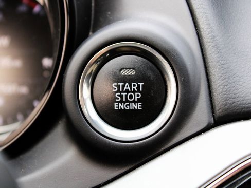 Used 2023 MAZDA CX-9 Touring image 26