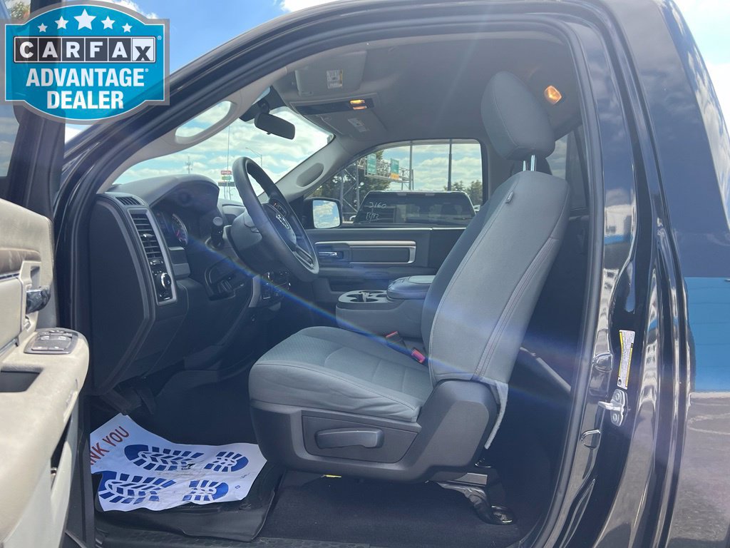 Used 2018 RAM 1500 Express w/ Black Ram 1500 Express Group AWD/4WD image 7