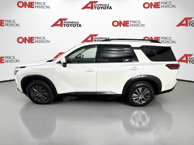 Used 2024 Nissan Pathfinder SV FWD image 4
