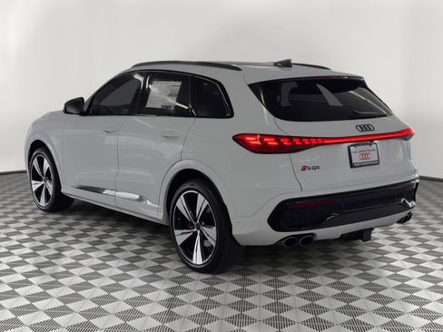 New 2026 Audi SQ5 Premium Plus AWD/4WD image 3