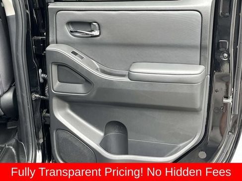 Used 2024 Nissan Frontier SV w/ SV Convenience Package AWD/4WD image 18