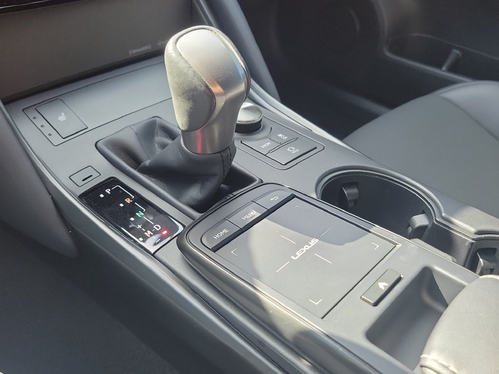 Used 2024 Lexus IS 350 F Sport w/ Accessory Package 2 RWD image 31