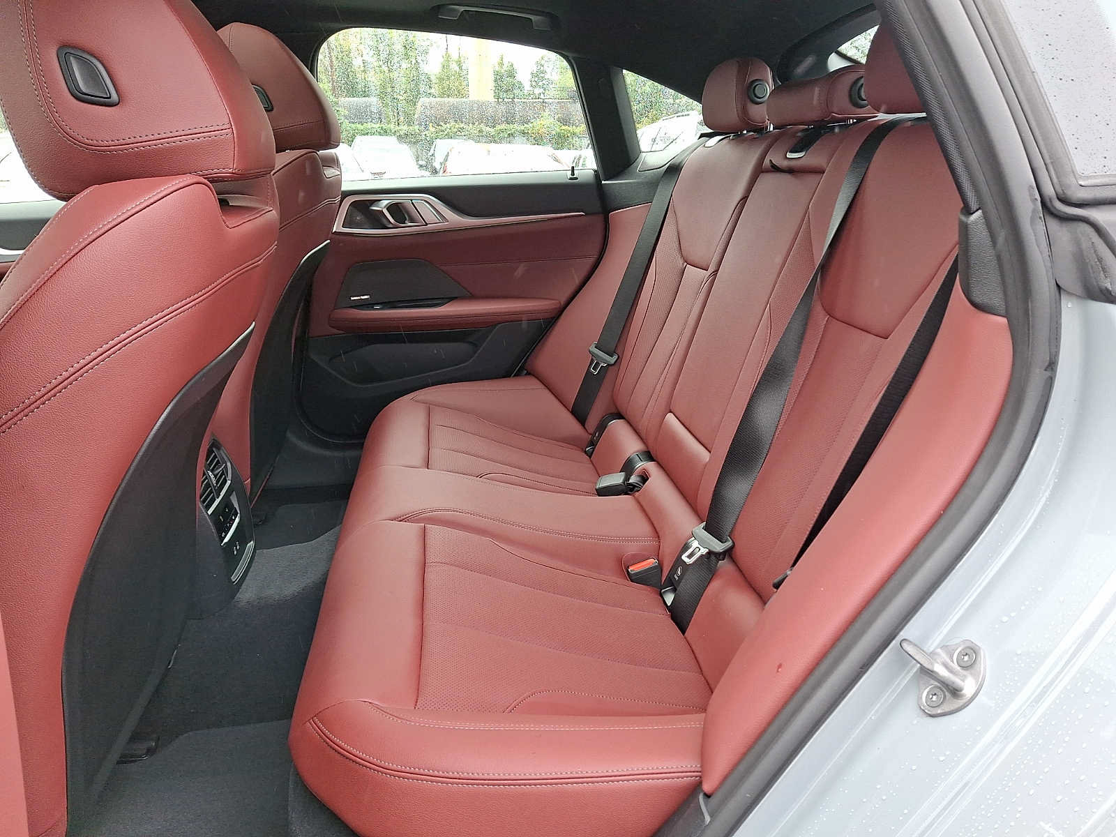 Used 2025 BMW i4 xDrive40i w/ M Sport Package AWD/4WD image 8