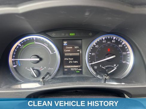 Used 2019 Toyota Highlander Limited image 3