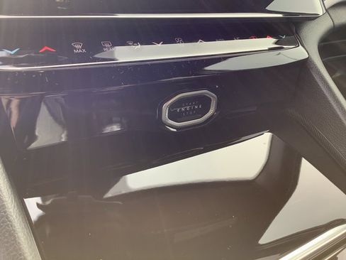 New 2026 Jeep Grand Cherokee Altitude image 16