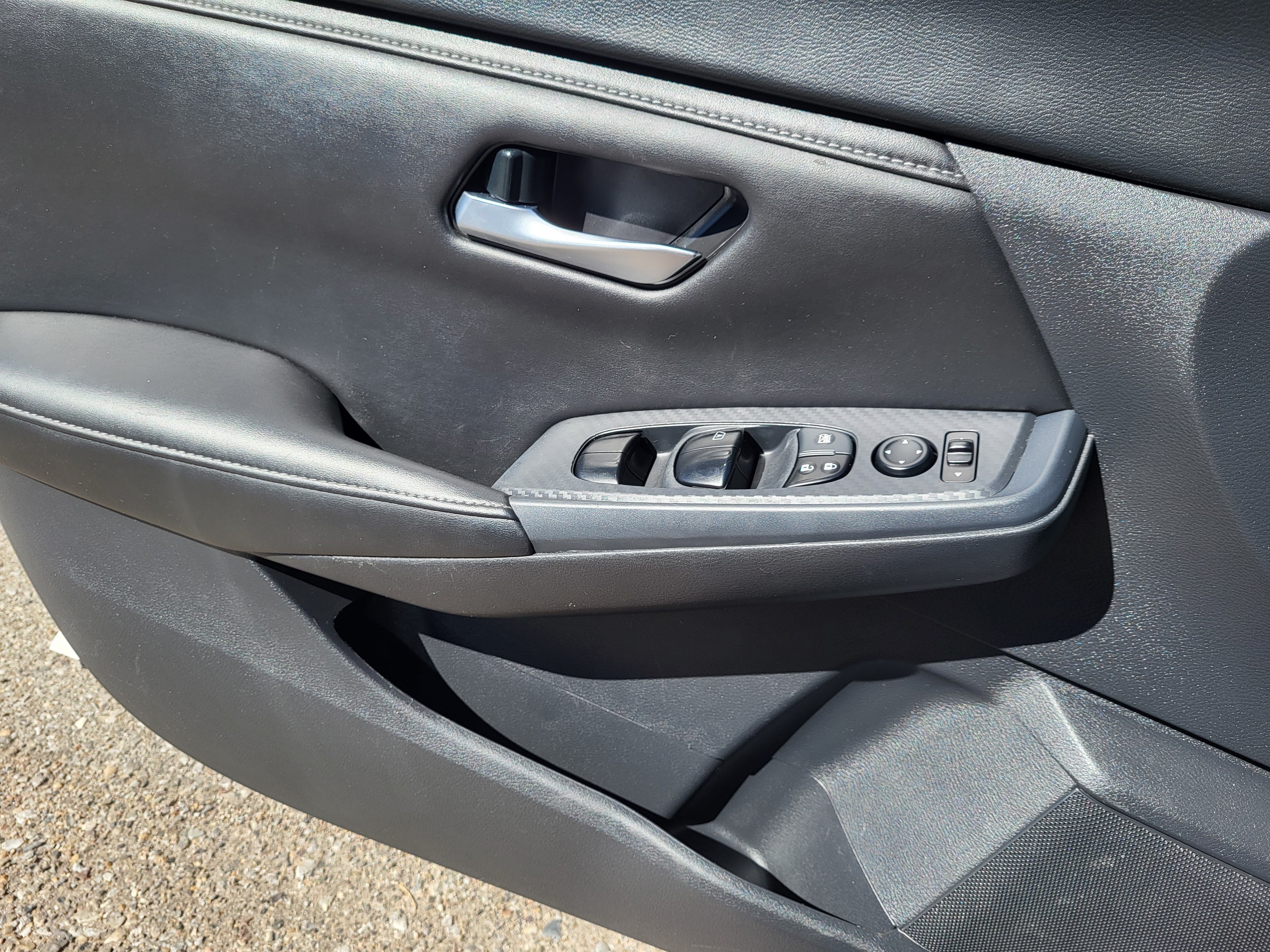 Certified 2025 Nissan Sentra SV w/ All-Weather Package FWD image 21