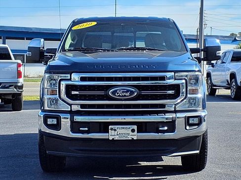 Used 2020 Ford F250 Lariat w/ Chrome Package image 2