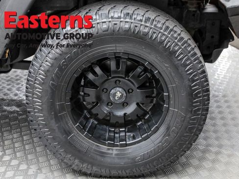 Used 2017 Jeep Wrangler Unlimited Sport w/ Quick Order Package 24S image 29