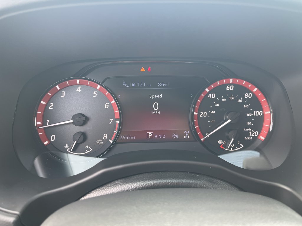 Used 2025 Nissan Frontier PRO-4X AWD/4WD image 19