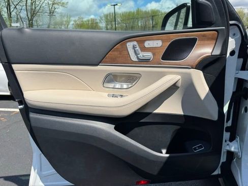Certified 2024 Mercedes-Benz GLE 350 4MATIC image 18