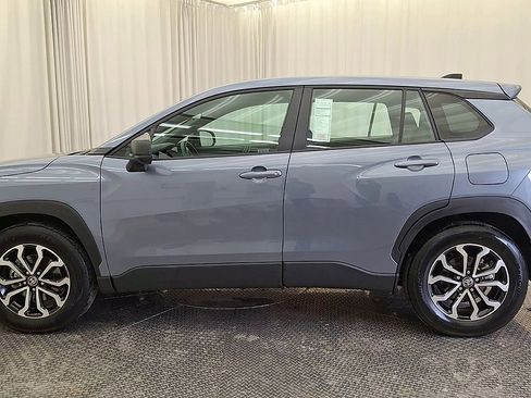 Used 2025 Toyota Corolla Cross S image 2