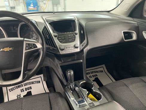 Used 2017 Chevrolet Equinox LT w/ Convenience Package FWD image 32