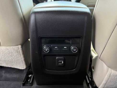 Used 2020 Buick Enclave Essence w/ Trailering Package, 5000 lbs. AWD/4WD image 9