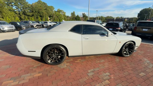 Used 2021 Dodge Challenger R/T Scat Pack w/ Dynamics Package RWD image 3
