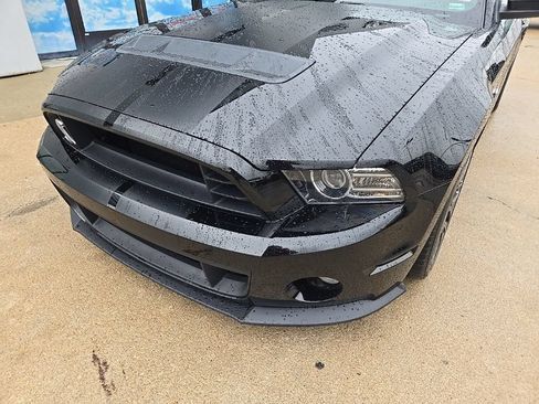 Used 2013 Ford Mustang Shelby GT500 RWD image 19
