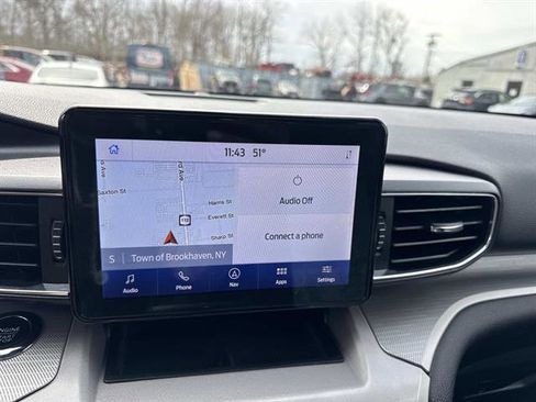 Used 2023 Ford Explorer XLT w/ Equipment Group 202A image 13