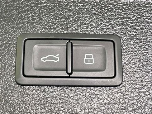 Certified 2023 Audi Q5 2.0T Premium Plus w/ Premium Plus Package image 20