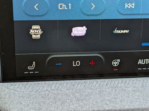 Used 2025 Ford Maverick XLT w/ XLT Luxury Package image 31