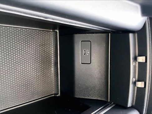 Used 2025 BMW X7 xDrive40i image 16