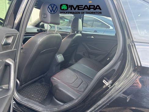 Used 2022 Volkswagen Jetta GLI Autobahn w/ GLI Black Package image 4