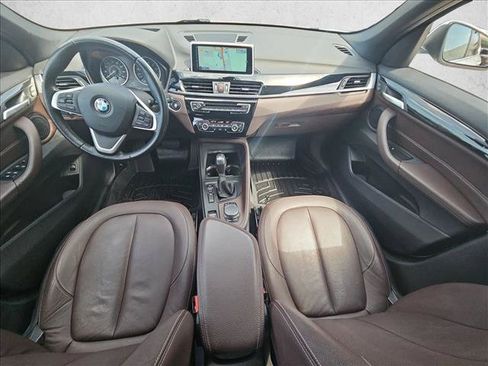 Used 2017 BMW X1 sDrive28i FWD image 16