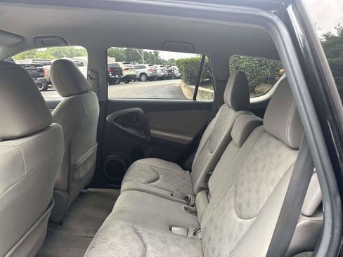 Used 2011 Toyota RAV4 4WD w/ Base L4 Extra Value Pkg image 11