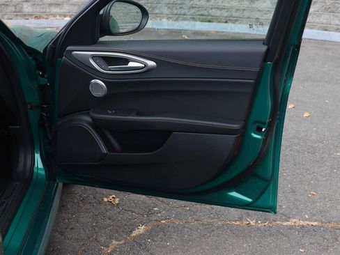 Used 2025 Alfa Romeo Giulia AWD w/ Driving Assist Package image 16