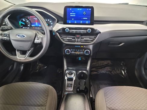 Used 2022 Ford Escape SE image 21