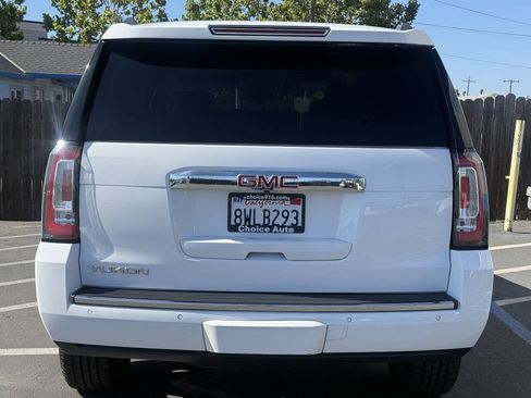 Used 2018 GMC Yukon Denali RWD image 5