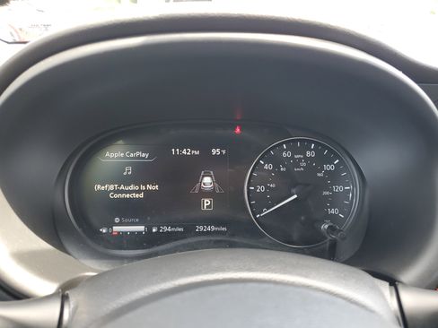 Certified 2023 Nissan Kicks SR image 29